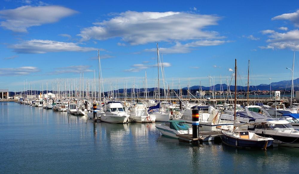Готель Vincci Puertochico Сантандер Екстер'єр фото